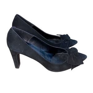 Vaneli Black Suede Bow Pointed Toe Heels Size 8M Classic Dress Pumps